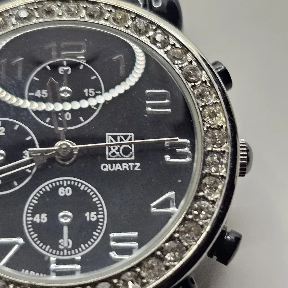 ⭐️40% Off⭐️ NY&CO Black Watch with Crystal Accent
